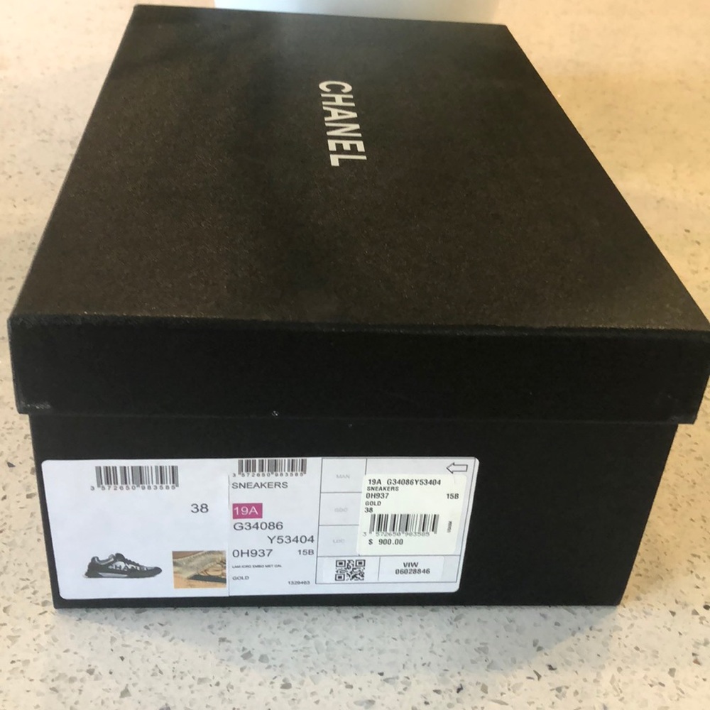 Chanel gold sneakers - Picture 11 of 11